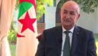 مع بداية 2022.. رئيس الجزائر يحذر من مؤامرات زعزعة الاستقرار