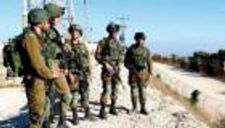 الجيش الإسرائيلي يعتقل متسللين اثنين عبرا الحدود من لبنان