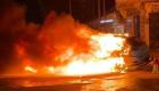 قتيل ومصابان في تفجير سيارة مفخخة بالعاصمة الصومالية