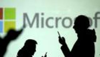 مايكروسوفت تكشف أسباب تعطل "هوتميل" 