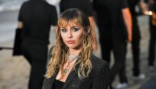 مغنية البوب الأمريكية مايلي سايرس