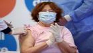 كورونا يتوحش في أوروبا وأمريكا.. الإصابات تتجاوز 150 مليونا