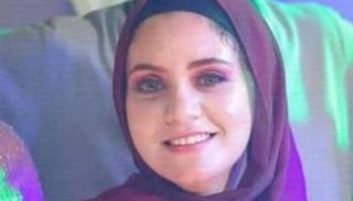 الفتاة المصرية بسنت خالد