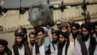طالبان تبني جيشا لأفغانستان قوامه 100 ألف جندي