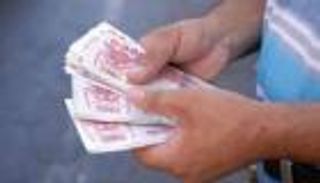 أسعار اليورو والدولار اليوم في الجزائر الإثنين 3 يناير 2022