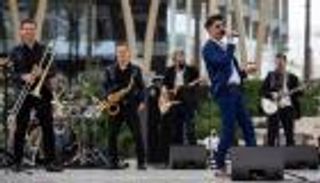 "جروب آند سوينج" المجرية تجذب رواد الموسيقى في إكسبو 2020 دبي