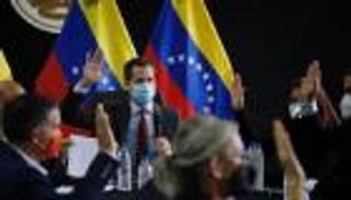 فنزويلا.. التمديد لرئيس مؤقت من مؤسسة "لا تملك سلطة"