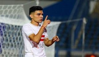 أشرف بن شرقي لاعب الزمالك المصري