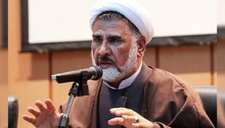 رجل دين من حوزة قم الإيرانية- أرشيفية