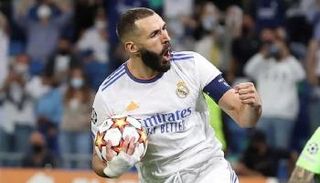 كريم بنزيما مهاجم ريال مدريد