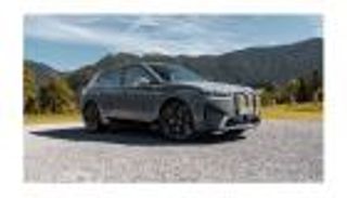 بي إم دبليو تطلق السيارة الرياضية iX M60.. قوة هائلة بفضل "المحركين"