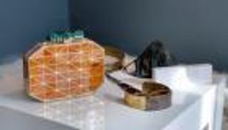 فقط في إكسبو 2020 دبي.. قشر البرتقال يتحول لإكسسوارات فخمة