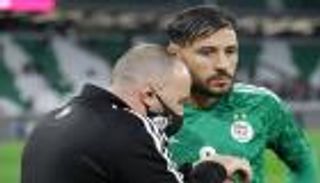 كأس الأمم الأفريقية.. بلماضي يفاجئ نجوم الجزائر بعد الفوز على غانا