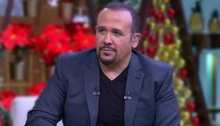  الفنان المصري هشام عباس