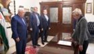 سفير فلسطيني جديد بإيران.. سلام الزواوي تخلف والدها