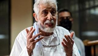 القائم السابق بأعمال مرشد الجماعة محمود عزت 