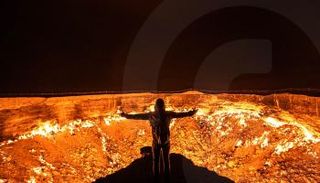 فوهة أبواب الجحيم بتركمانستان