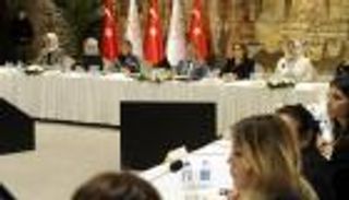 وزير المالية التركي يعلن اتخاذ كل التدابير لمنع "تقلبات السوق"