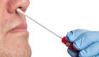 صراع الحلق والأنف.. هل يستفيد أوميكرون ويخسر العالم؟