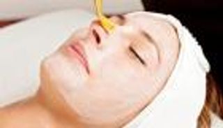 خلطات بياض الثلج للعروس.. وصفات مميزة للبشرة والجسم