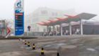 آخر تطورات الاحتجاجات بكازاخستان.. حداد وإيقاف الآلاف