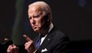 بايدن إلى جورجيا.. عين تغازل الأقليات وأصبع على "الخيار النووي"