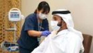 الإمارات تقدم 18,5 ألف جرعة جديدة من لقاح كورونا