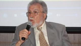 الشاعر التونسي نور الدين صمود