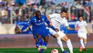 الهلال ضد الطائي