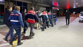 خلال اقتياد عدد من المطلوبين لمديرية الأمن