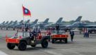 تايوان تكثف البحث عن طائرة حربية مفقودة