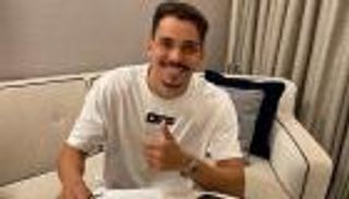 ما هي تفاصيل عقد كارلوس إدواردو مع الأهلي السعودي؟