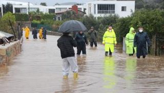 تداعيات الأمطار بإحدى مناطق الولاية التركية