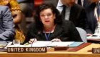 تهديد للملاحة الدولية.. بريطانيا تندد باختطاف الحوثي للسفينة "روابي"