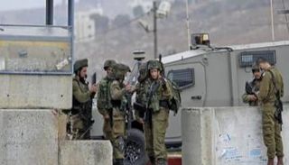 حاجز إسرائيلي بالضفة الغربية- أرشيفية