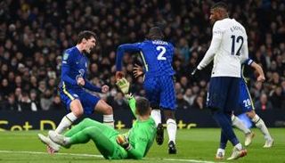 توتنهام ضد تشيلسي في كأس الرابطة الإنجليزية