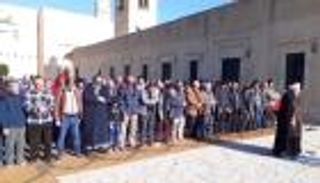 للحد من انتشار كورونا.. تونس تعلق صلاة الجمعة 