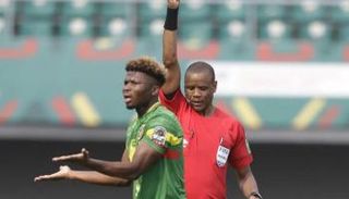 حكم مباراة تونس ومالي