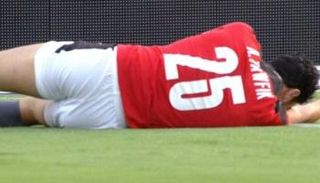 أكرم توفيق لاعب منتخب مصر