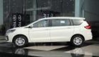 تويوتا روميون في مصر.. سعر ومواصفات سيارة "الظهور الأول"