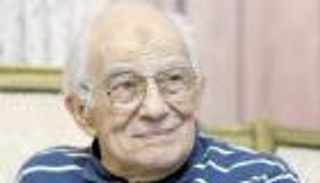 إصابة الفنان رشوان توفيق بكورونا للمرة الثانية