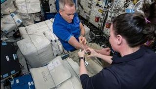 يمكن أن يمثل فقر الدم لدى رواد الفضاء تحديًا