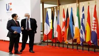 جوزيب بوريل خلال استقباله وزير الخارجية الإسباني