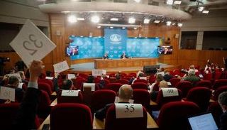 وزير الخارجية الروسي سيرجي لافروف خلال المؤتمر