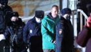 روسيا تدرج اثنين من معاوني نافالني على قوائم "الإرهاب"