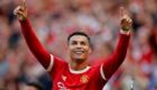 لم يسلم من سخريته.. كريستيانو رونالدو يكشف عن قدوته في كرة القدم