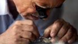 "الساعاتي" يواجه خطر الاندثار في تونس