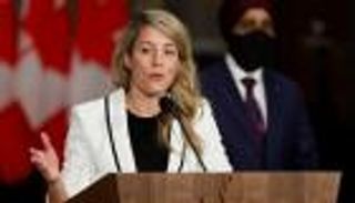لدعمها ضد روسيا.. وزيرة خارجية كندا تزور أوكرانيا