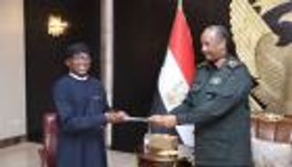 لدعم الانتقال الديمقراطي.. تحركات مكثفة للمبعوث الأفريقي بالسودان