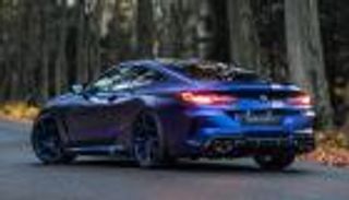 فيديو.. إطلالة شرسة لـ بي إم دبليو M8 بعد تعديلات مانهارت